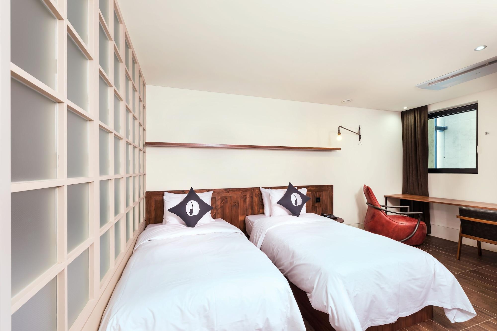 Hotel The Designers Kondae Seoul Bagian luar foto